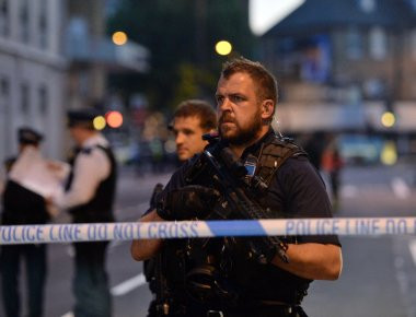 Ταυτοποίηση του δράστη που επιτέθηκε σε μουσουλμάνους - Το προφίλ του και το χρονικό της επίθεσης (φωτό, βίντεο)